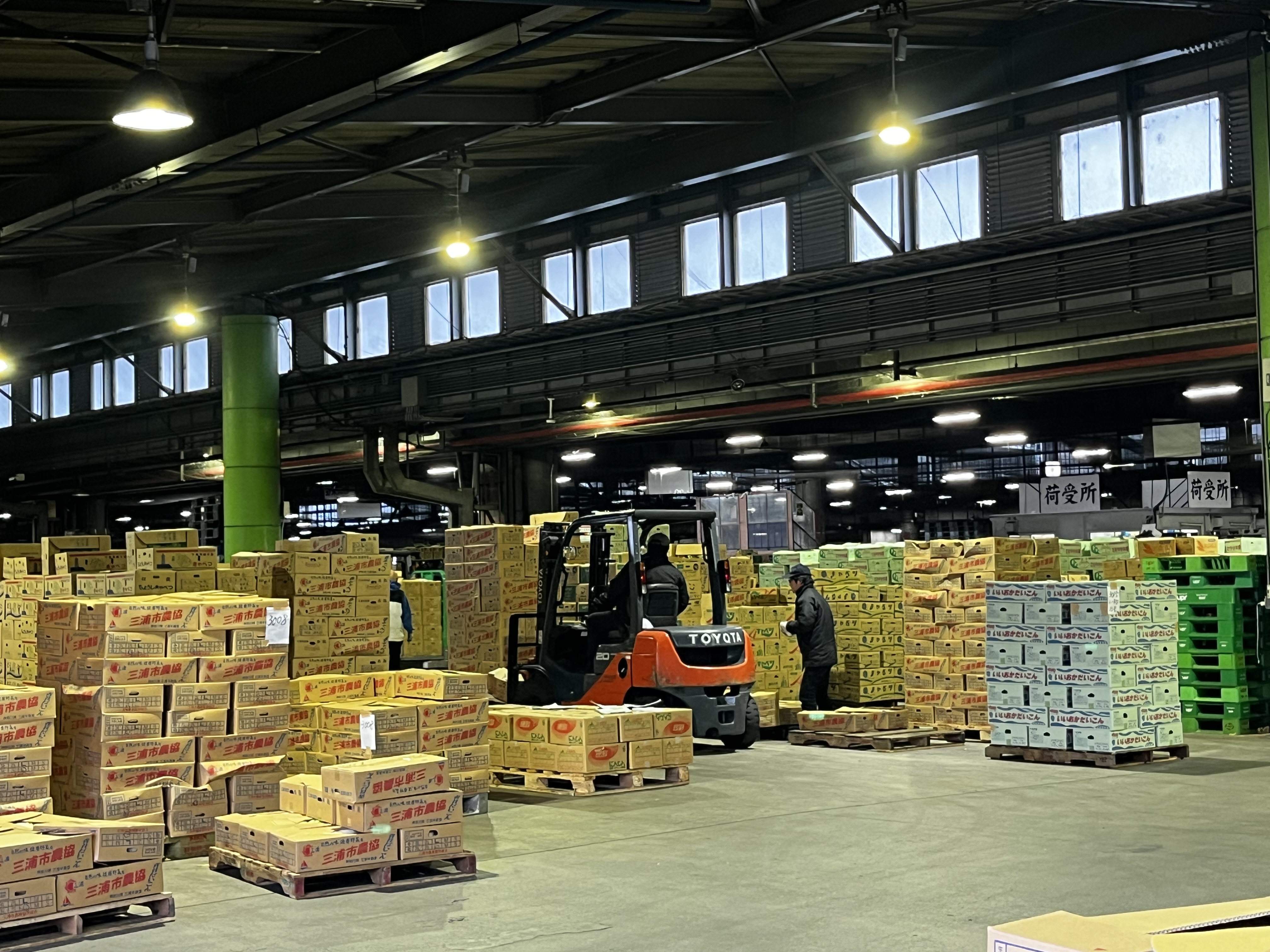 市場内部の様子